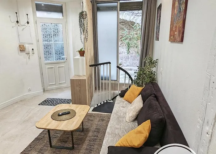 Atypique Souplex Hyper Centre Ecusson - Clim - 4p 公寓 *